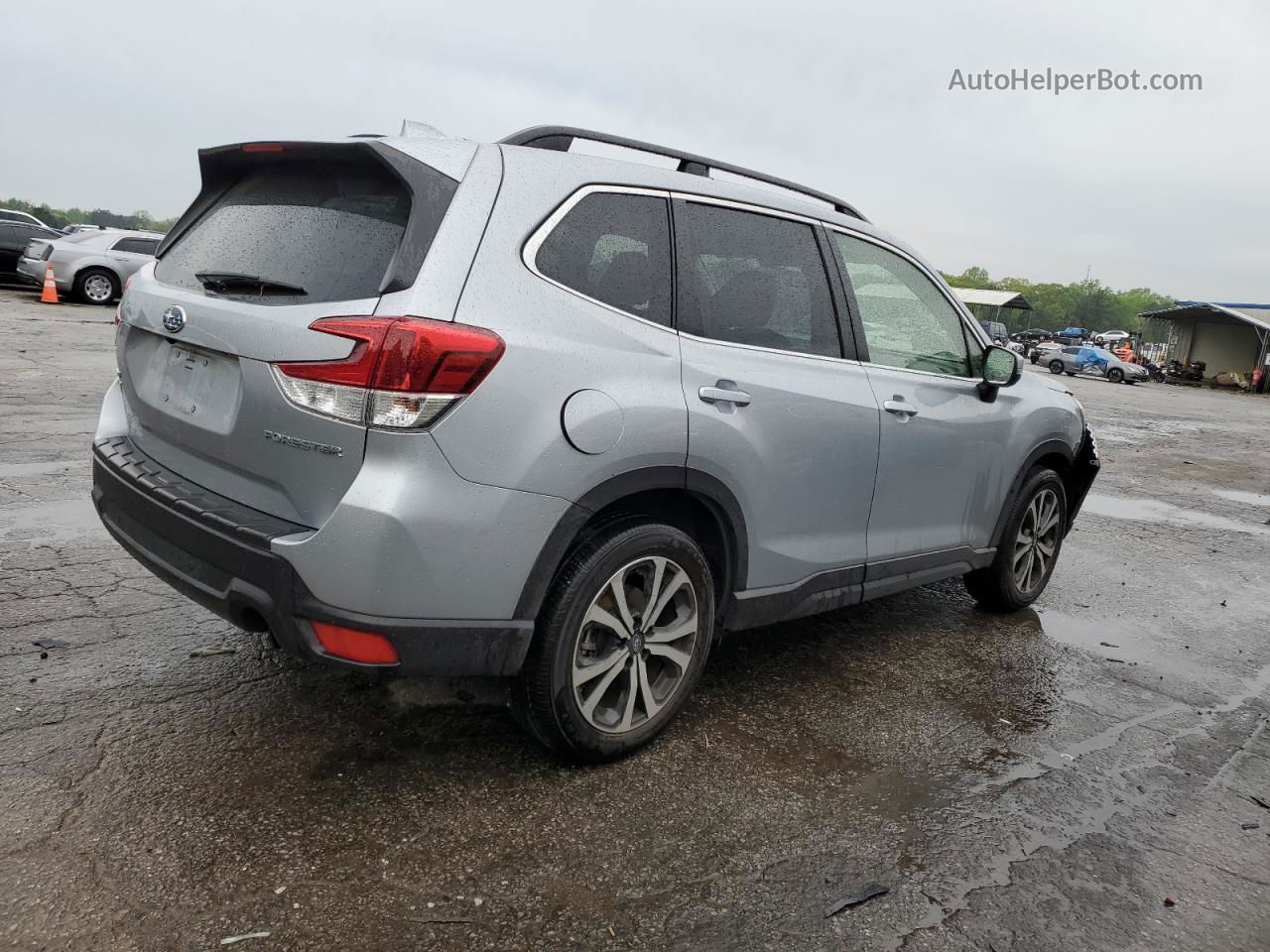 2019 Subaru Forester Limited Silver vin: JF2SKAUC7KH470884