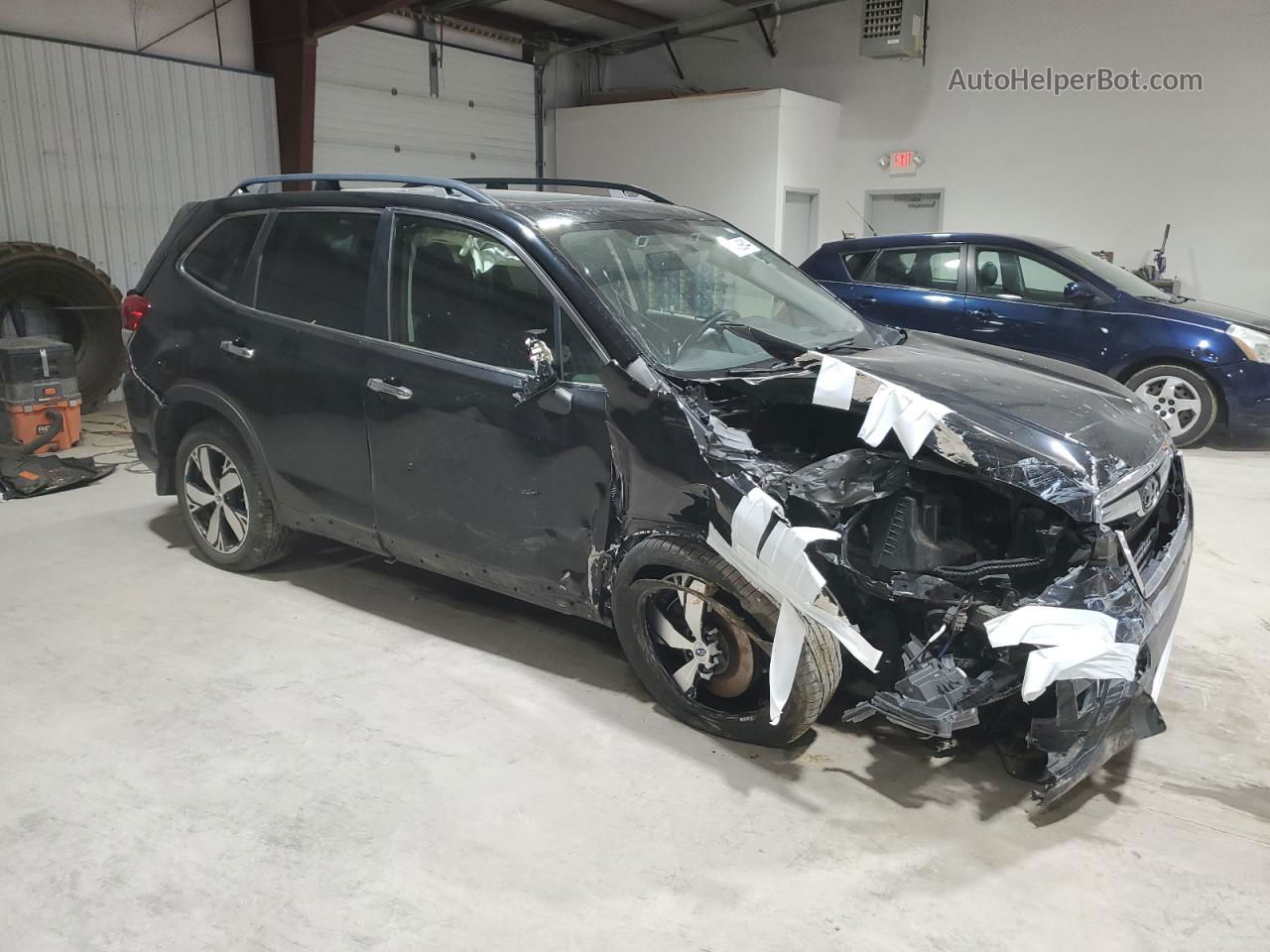 2019 Subaru Forester Touring Charcoal vin: JF2SKAWC1KH581699