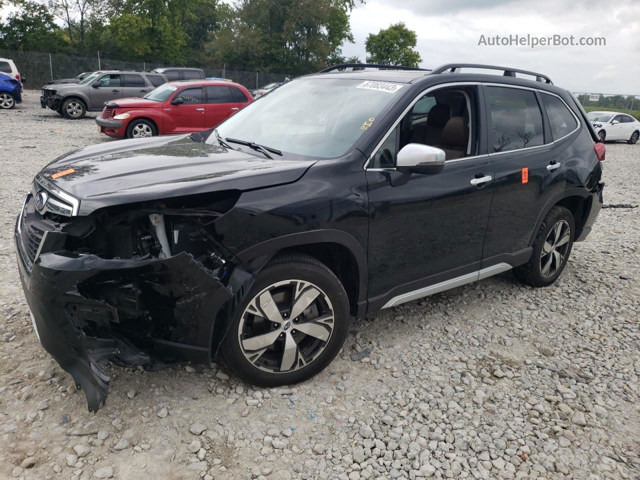 2019 Subaru Forester Touring Черный vin: JF2SKAWC2KH525741