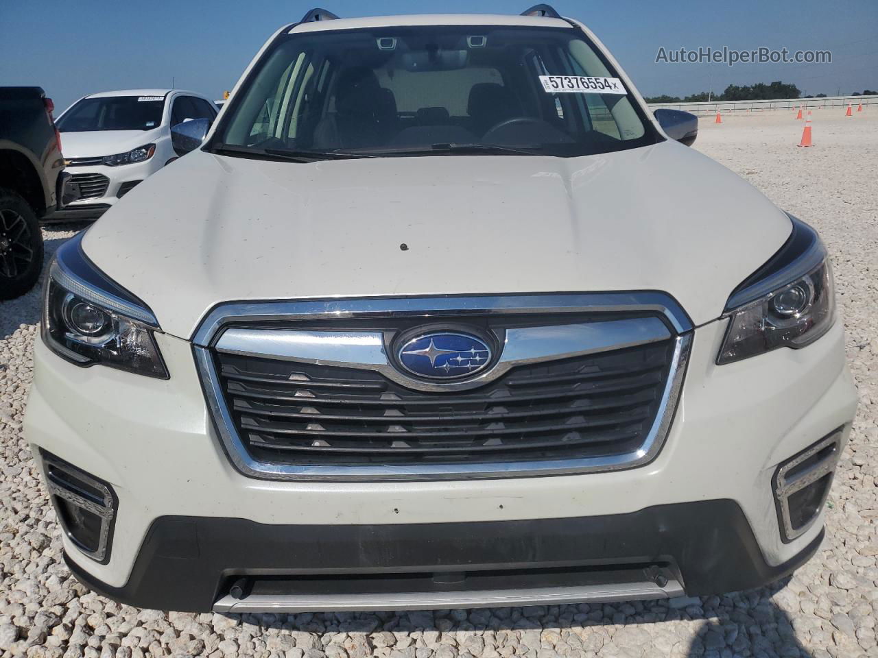 2019 Subaru Forester Touring White vin: JF2SKAWC7KH421343