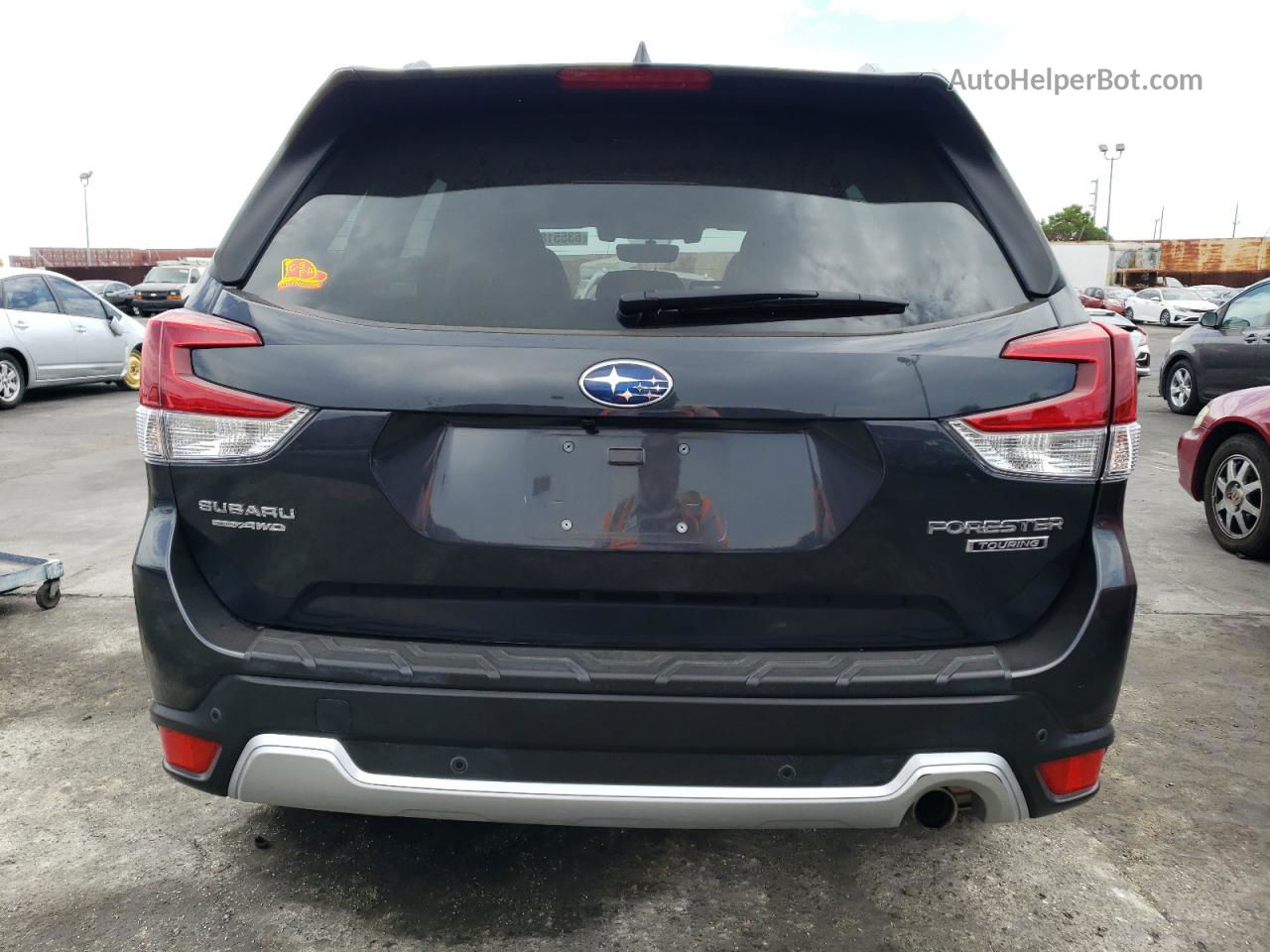 2019 Subaru Forester Touring Gray vin: JF2SKAWC7KH578077