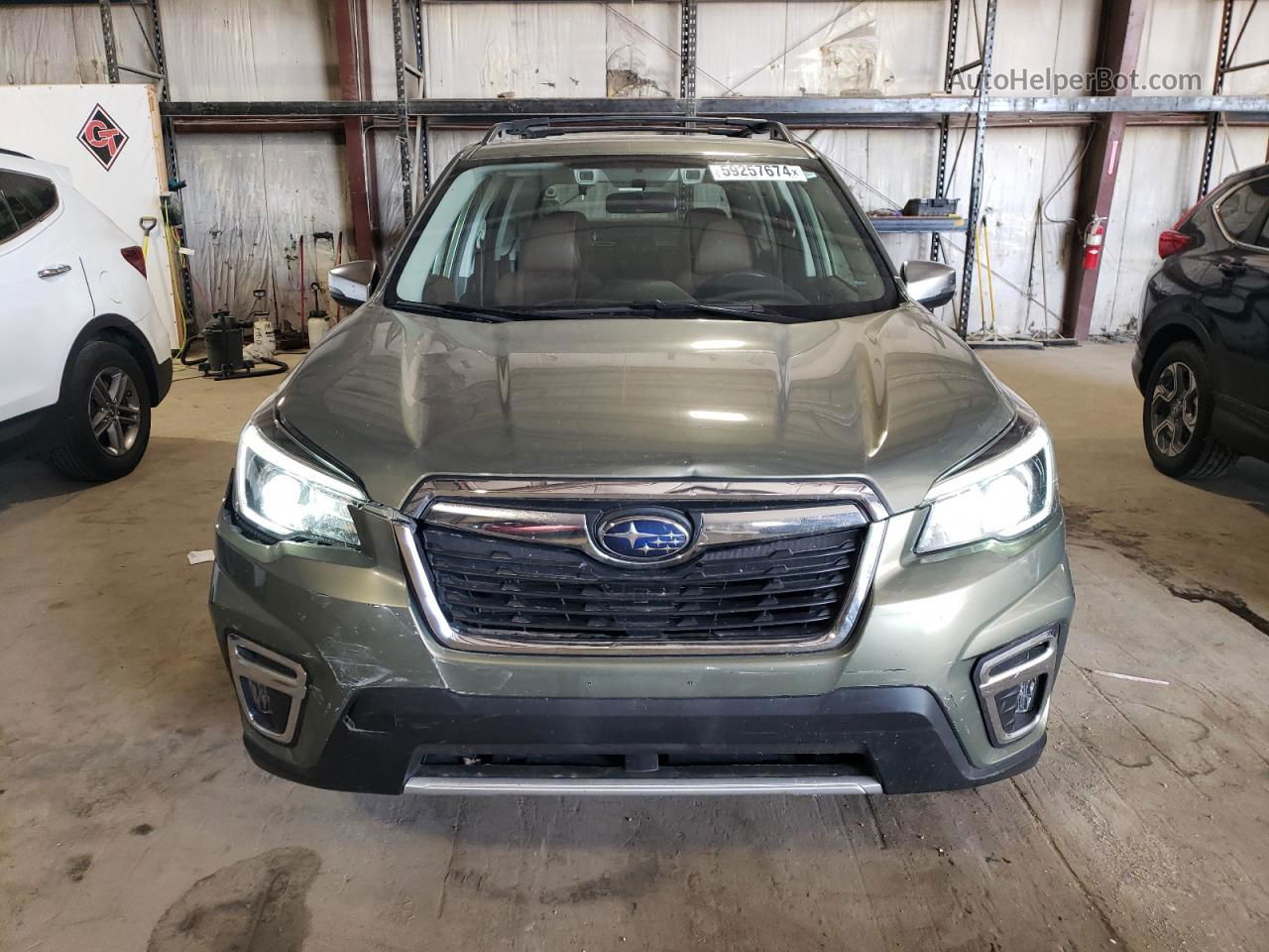 2019 Subaru Forester Touring Зеленый vin: JF2SKAWCXKH564531