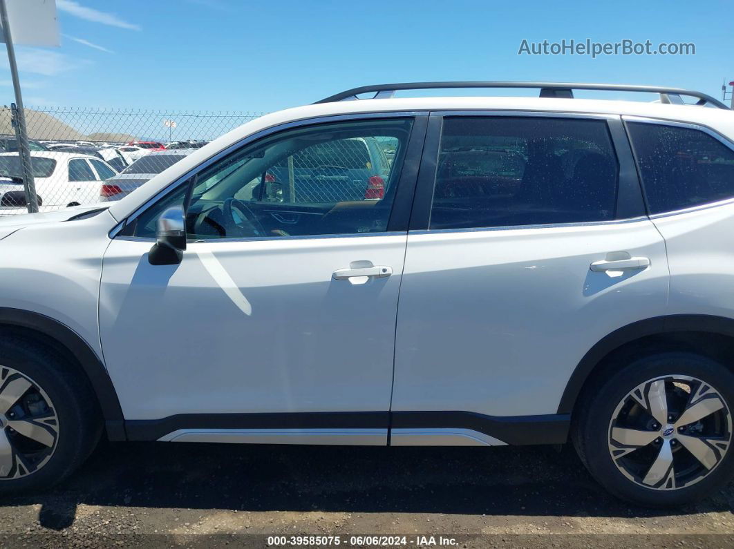 2020 Subaru Forester Touring Белый vin: JF2SKAXC3LH561566