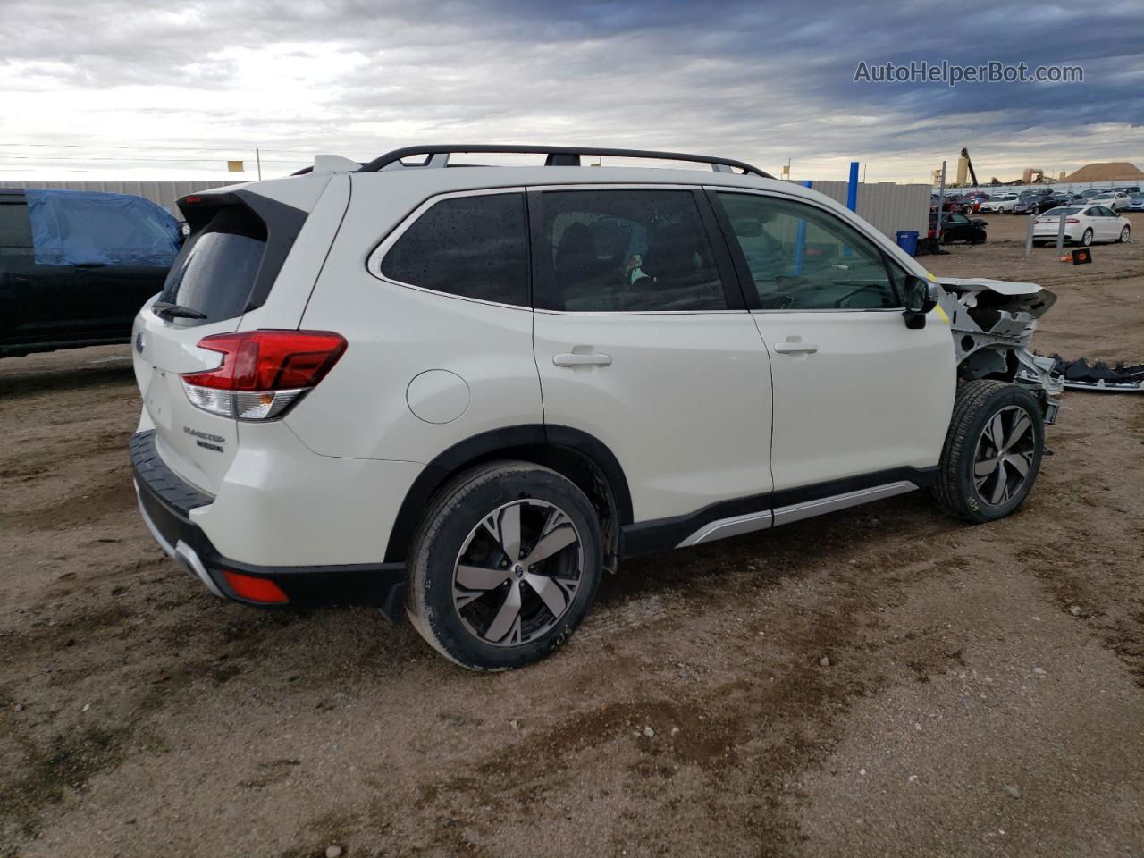 2020 Subaru Forester Touring White vin: JF2SKAXC3LH589903