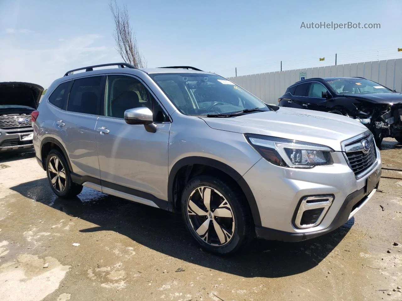 2020 Subaru Forester Touring Silver vin: JF2SKAXC7LH476696