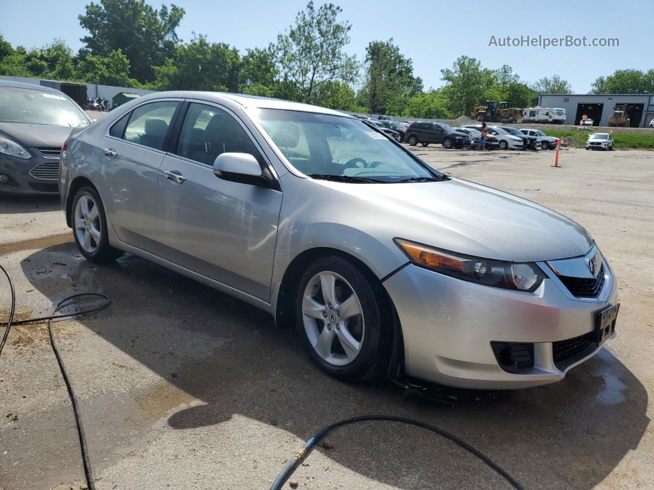 2010 Acura Tsx  Silver vin: JH4CU2F62AC035744