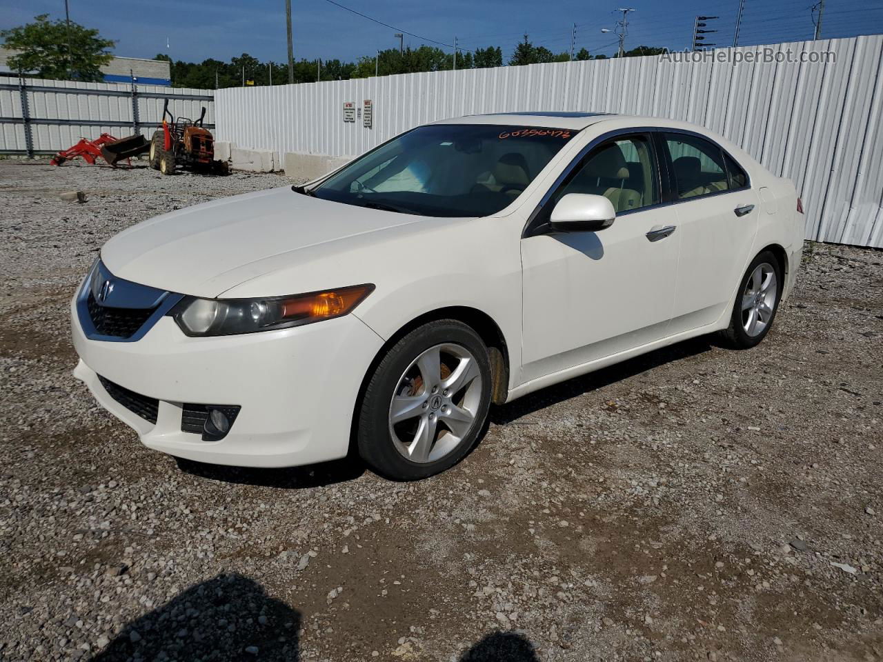 2010 Acura Tsx  White vin: JH4CU2F63AC017401