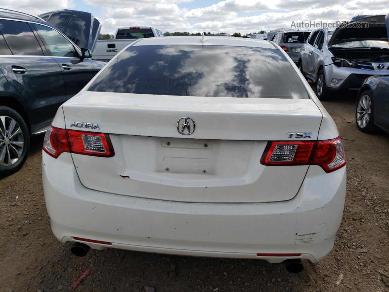 2010 Acura Tsx  White vin: JH4CU2F63AC018015