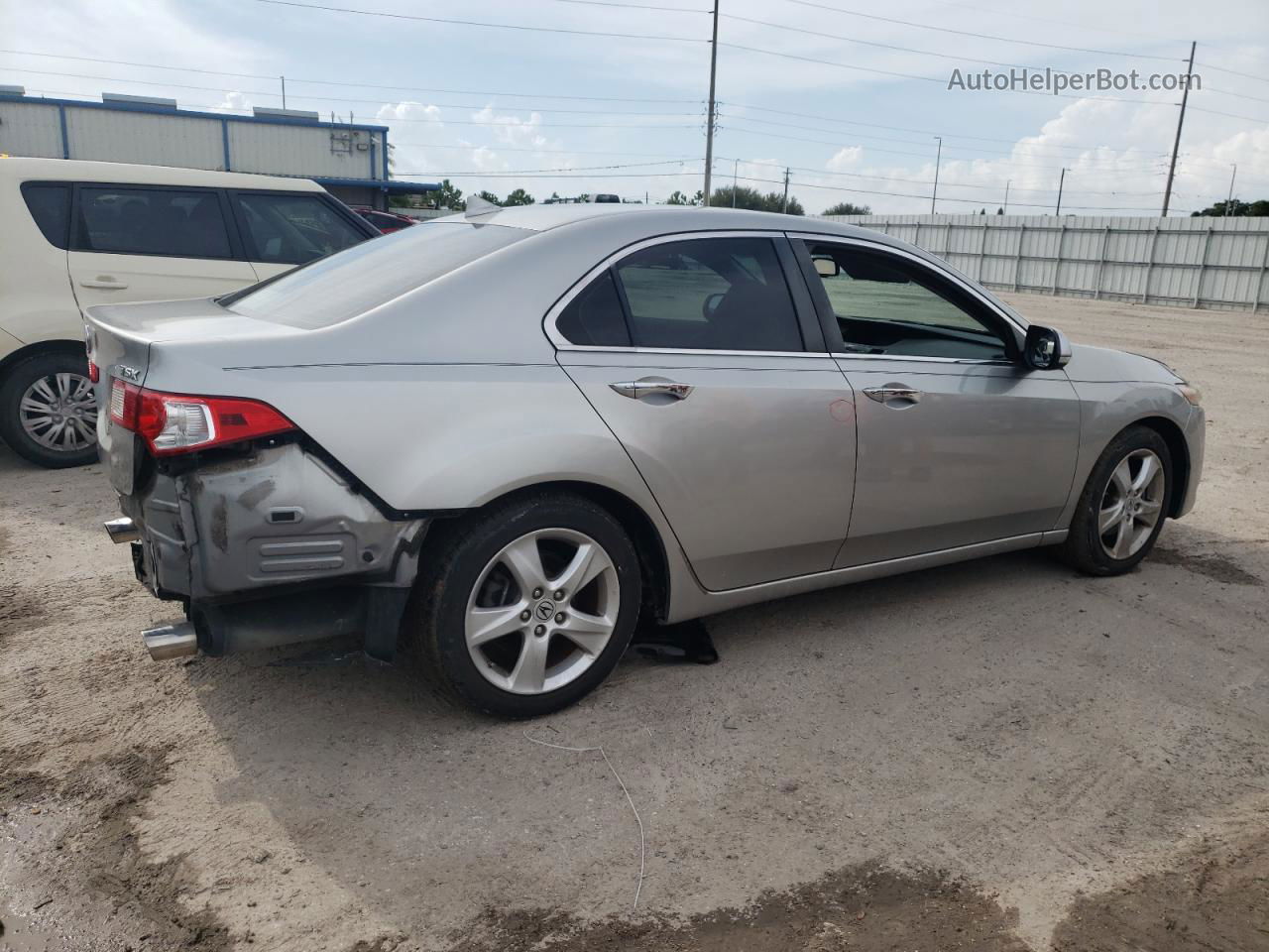 2010 Acura Tsx  Серебряный vin: JH4CU2F68AC016700