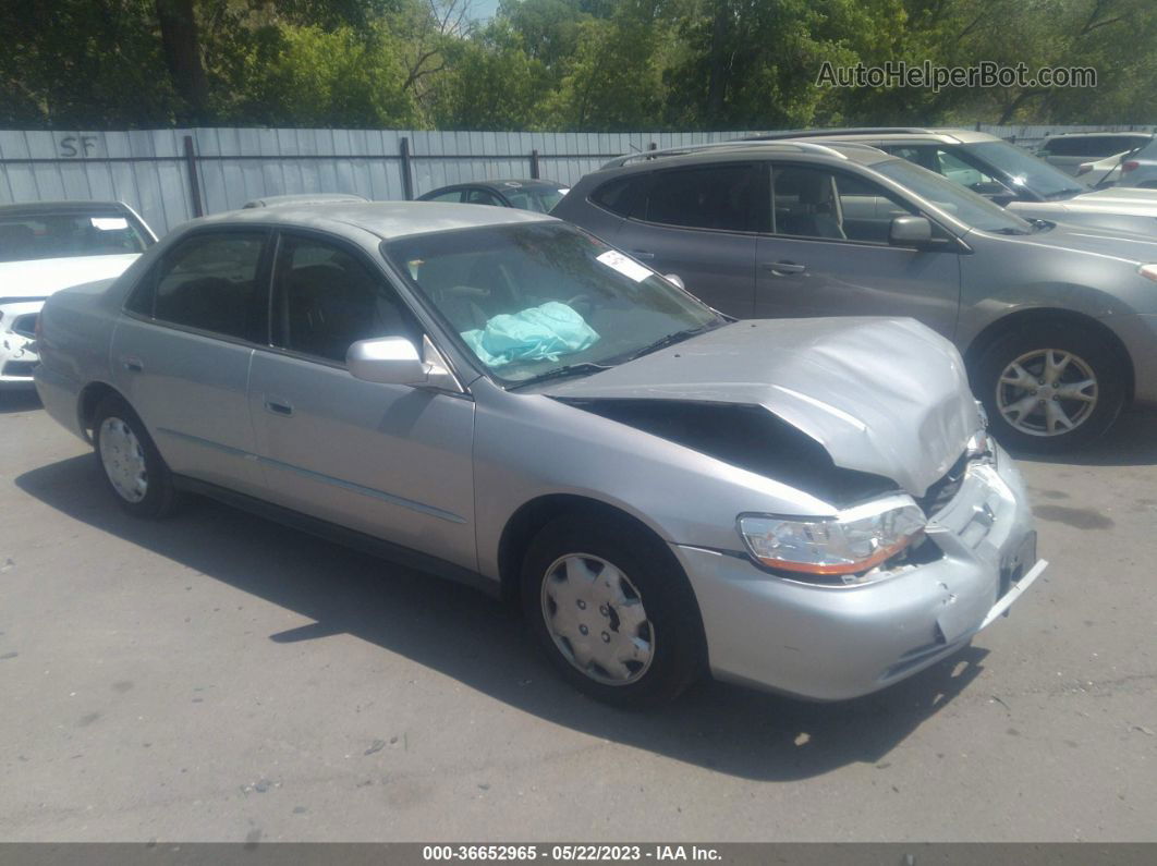 2001 Honda Accord Sdn Lx Серебряный vin: JHMCG56441C032187