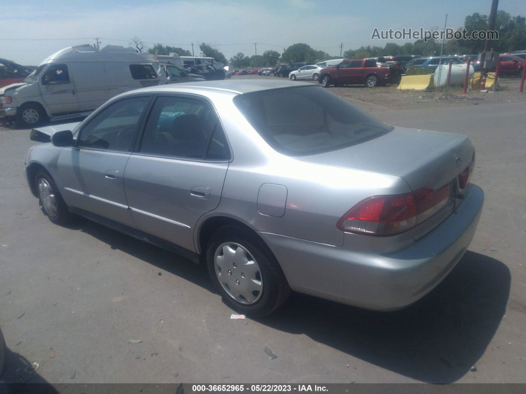 2001 Honda Accord Sdn Lx Серебряный vin: JHMCG56441C032187