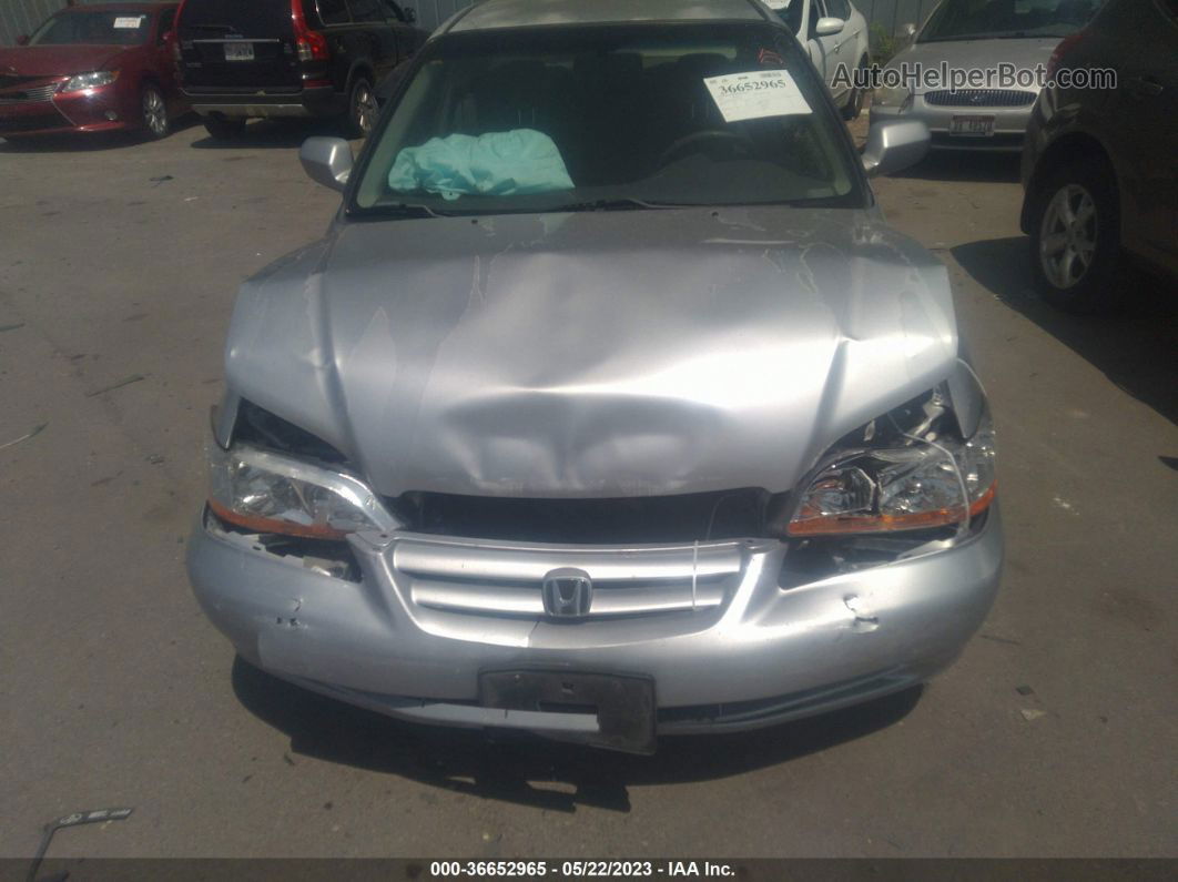 2001 Honda Accord Sdn Lx Серебряный vin: JHMCG56441C032187