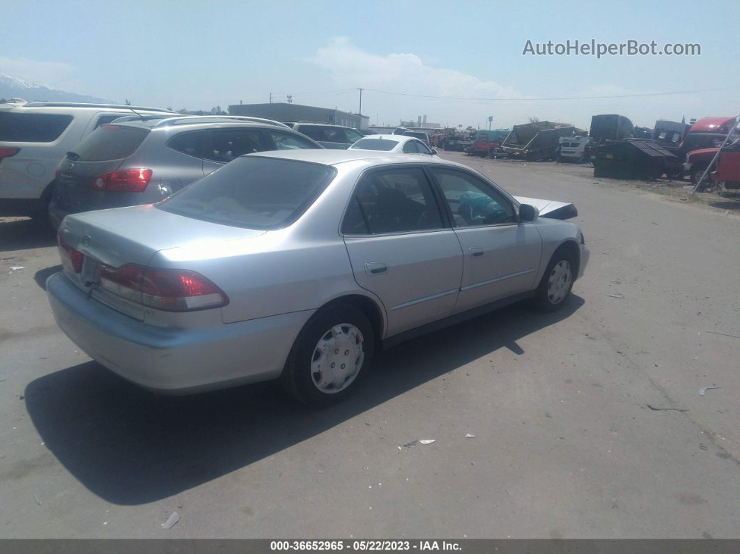 2001 Honda Accord Sdn Lx Серебряный vin: JHMCG56441C032187