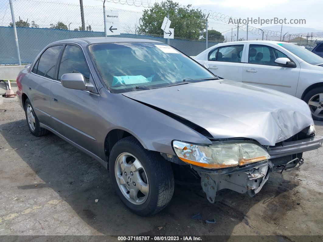 2000 Honda Accord Sdn Ex Gray vin: JHMCG6671YC009234