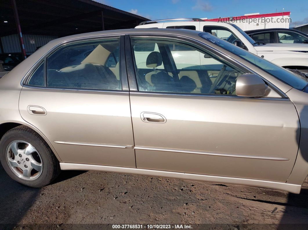 2000 Honda Accord Sdn Ex Beige vin: JHMCG6676YC027633