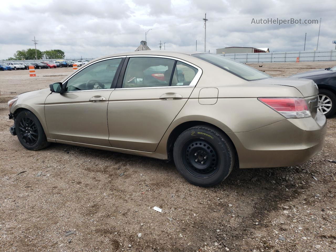 2008 Honda Accord Lx Золотой vin: JHMCP26388C055746