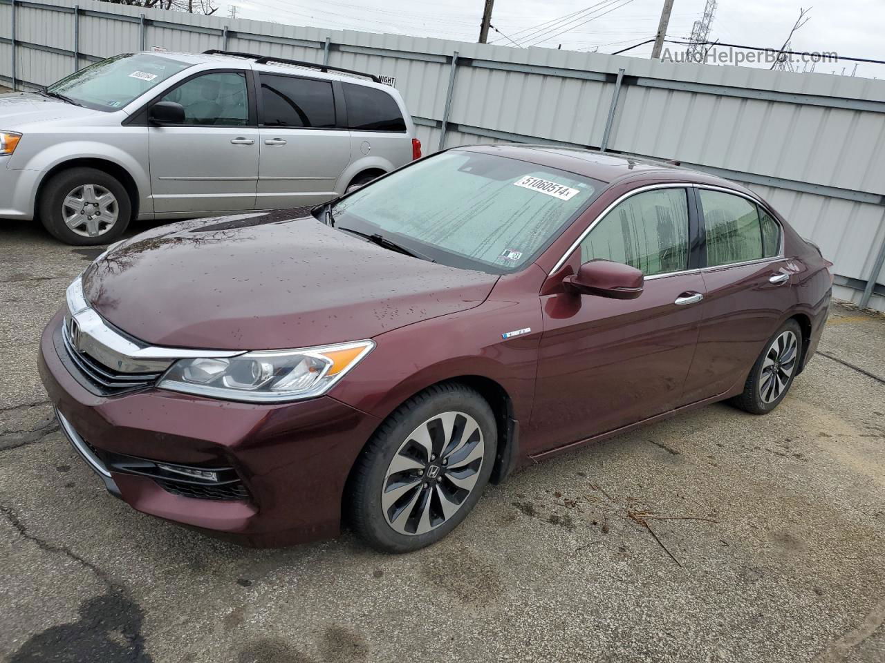 2017 Honda Accord Hybrid Exl Burgundy vin: JHMCR6F54HC027333