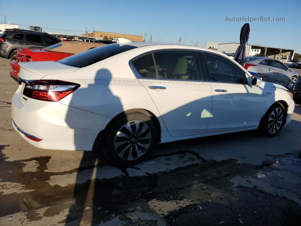 2017 Honda Accord Hybrid Exl White vin: JHMCR6F59HC012052