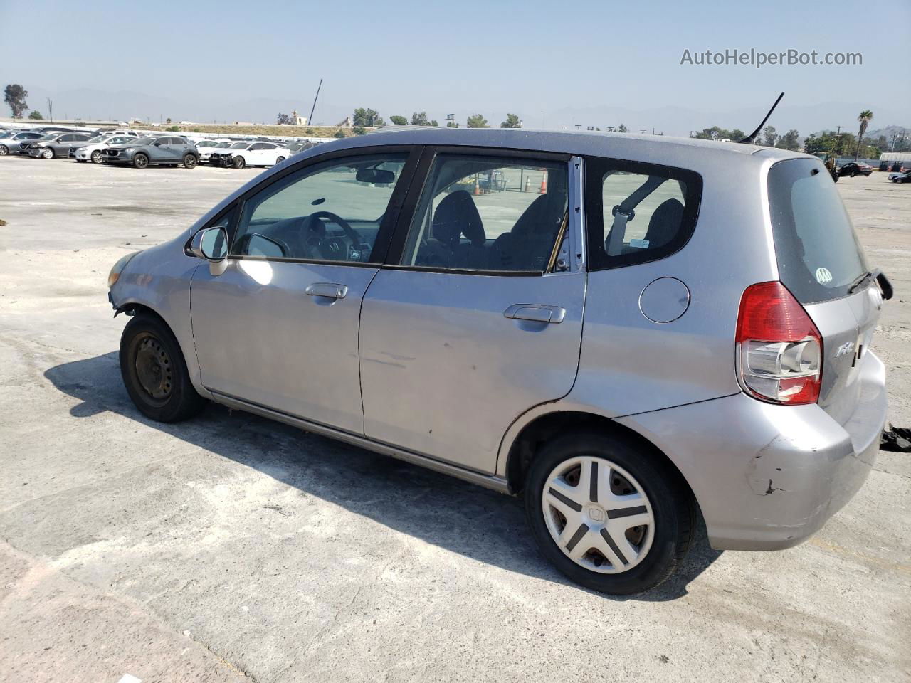 2008 Honda Fit  Silver vin: JHMGD37438S072063