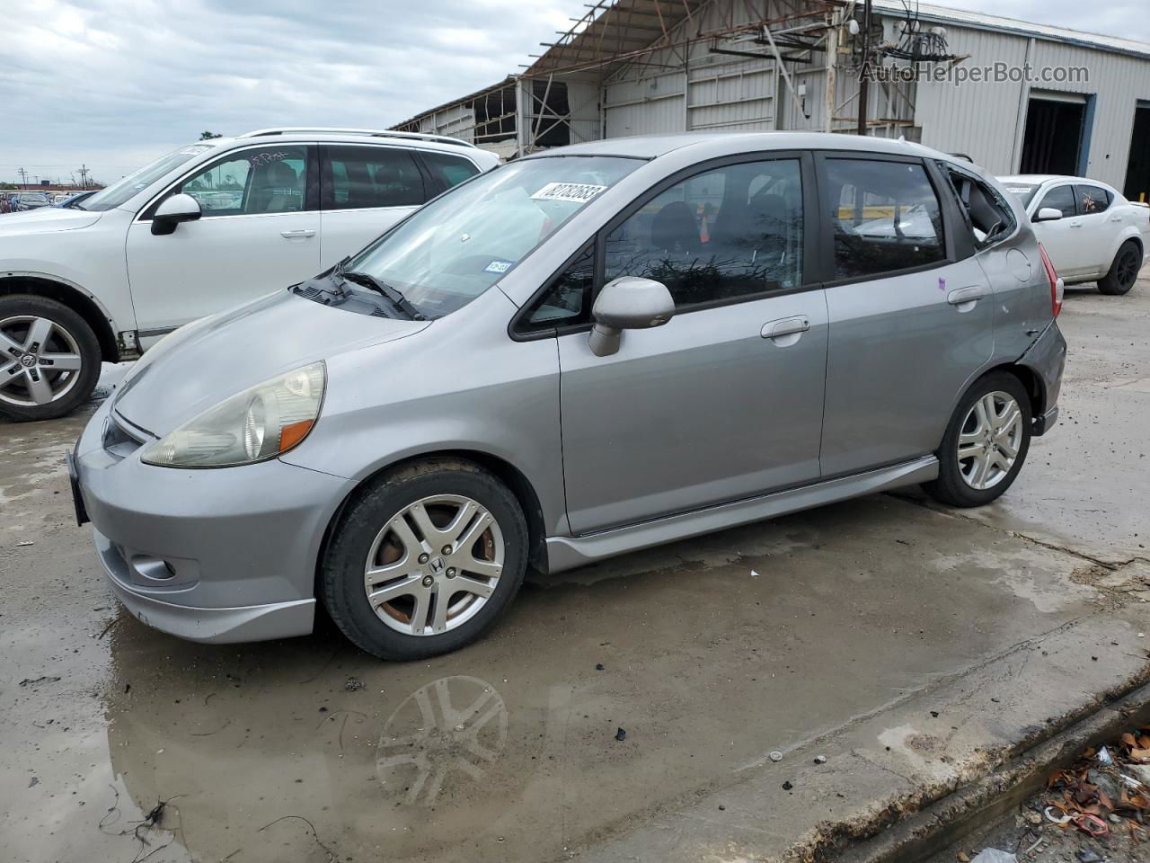 2008 Honda Fit Sport Silver vin: JHMGD37608S013084