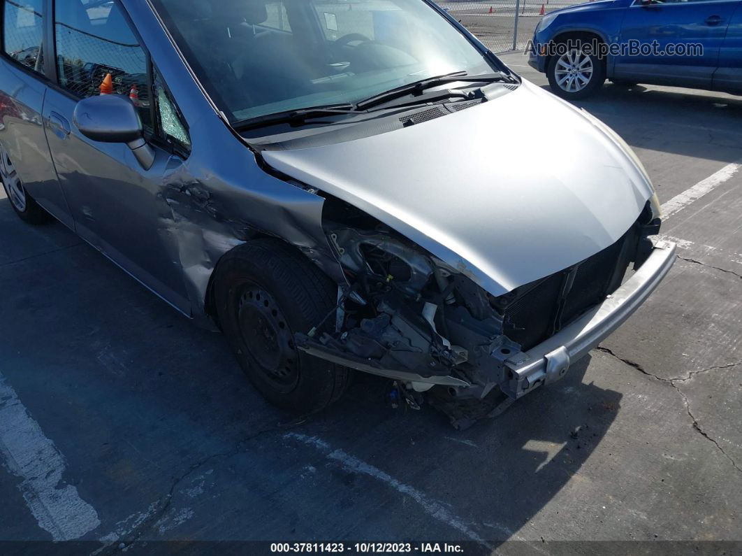 2008 Honda Fit   Серебряный vin: JHMGD38408S068762