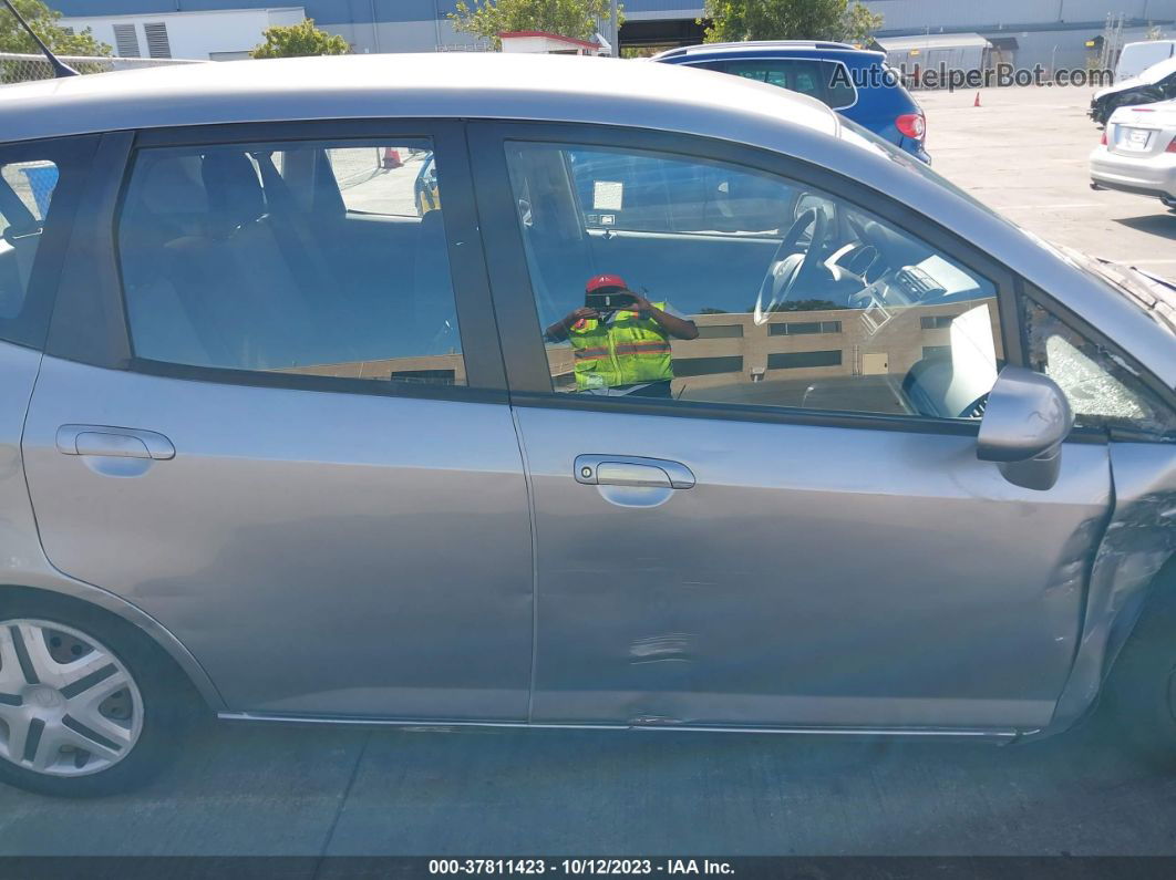 2008 Honda Fit   Silver vin: JHMGD38408S068762