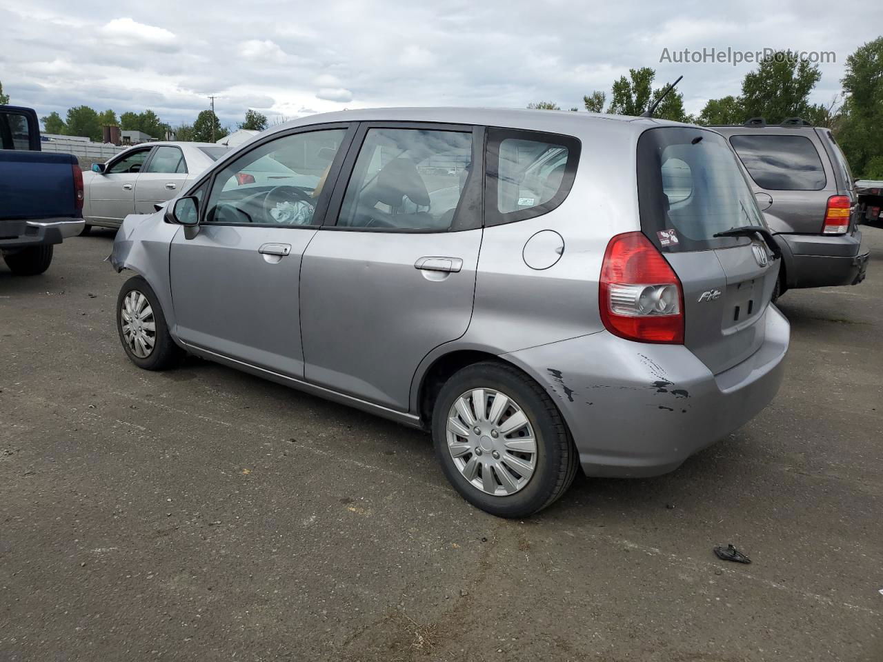 2008 Honda Fit  Серебряный vin: JHMGD38428S020258