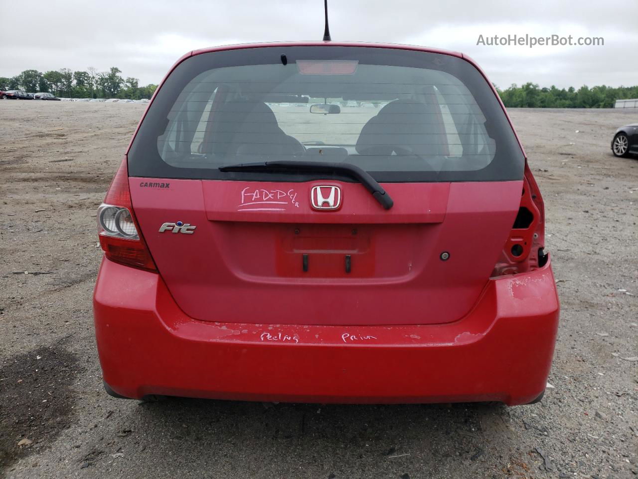 2008 Honda Fit  Red vin: JHMGD38438S040163