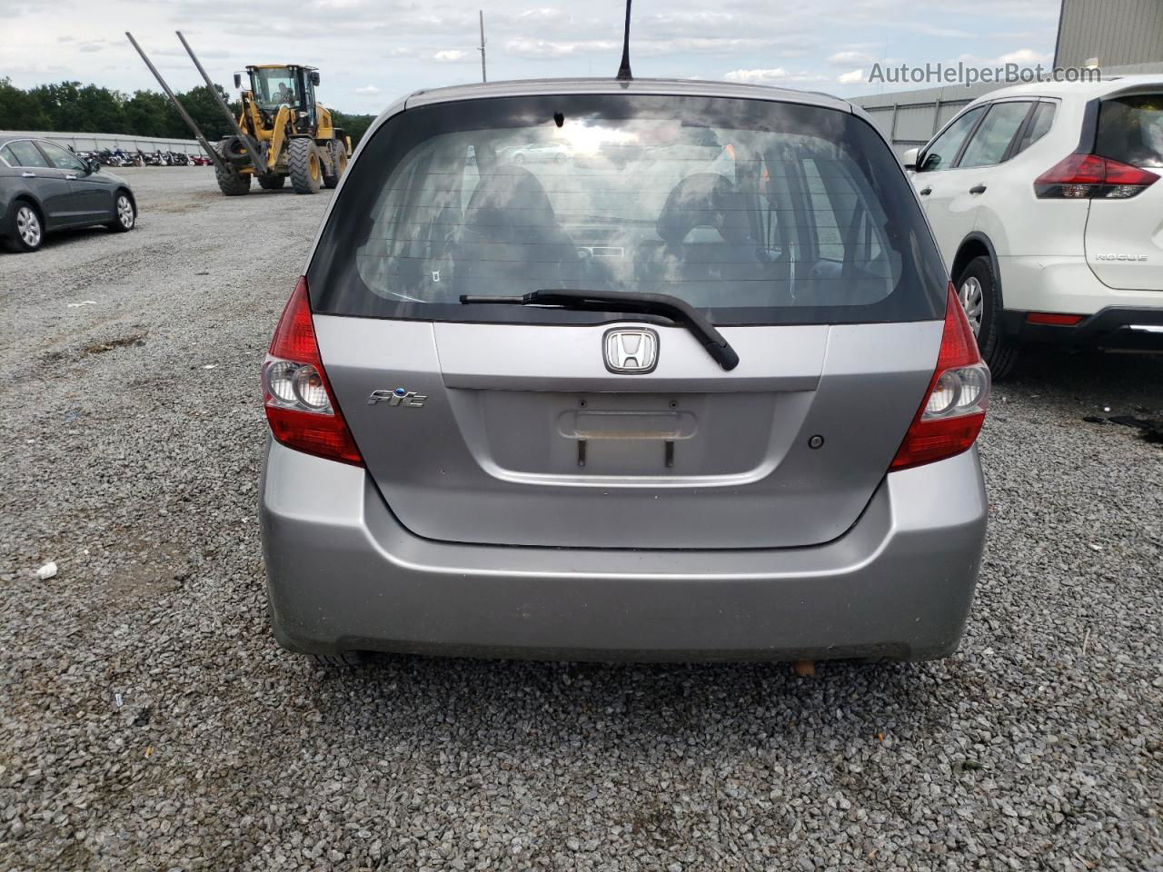 2008 Honda Fit  Серебряный vin: JHMGD38448S005745