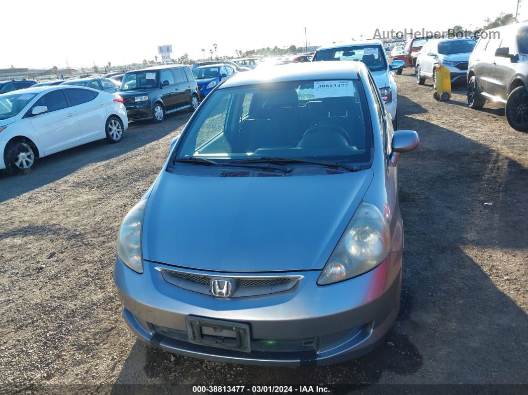 2008 Honda Fit   Silver vin: JHMGD38468S041078