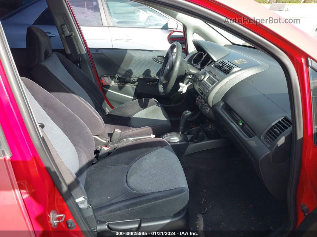 2008 Honda Fit   Red vin: JHMGD38478S034673