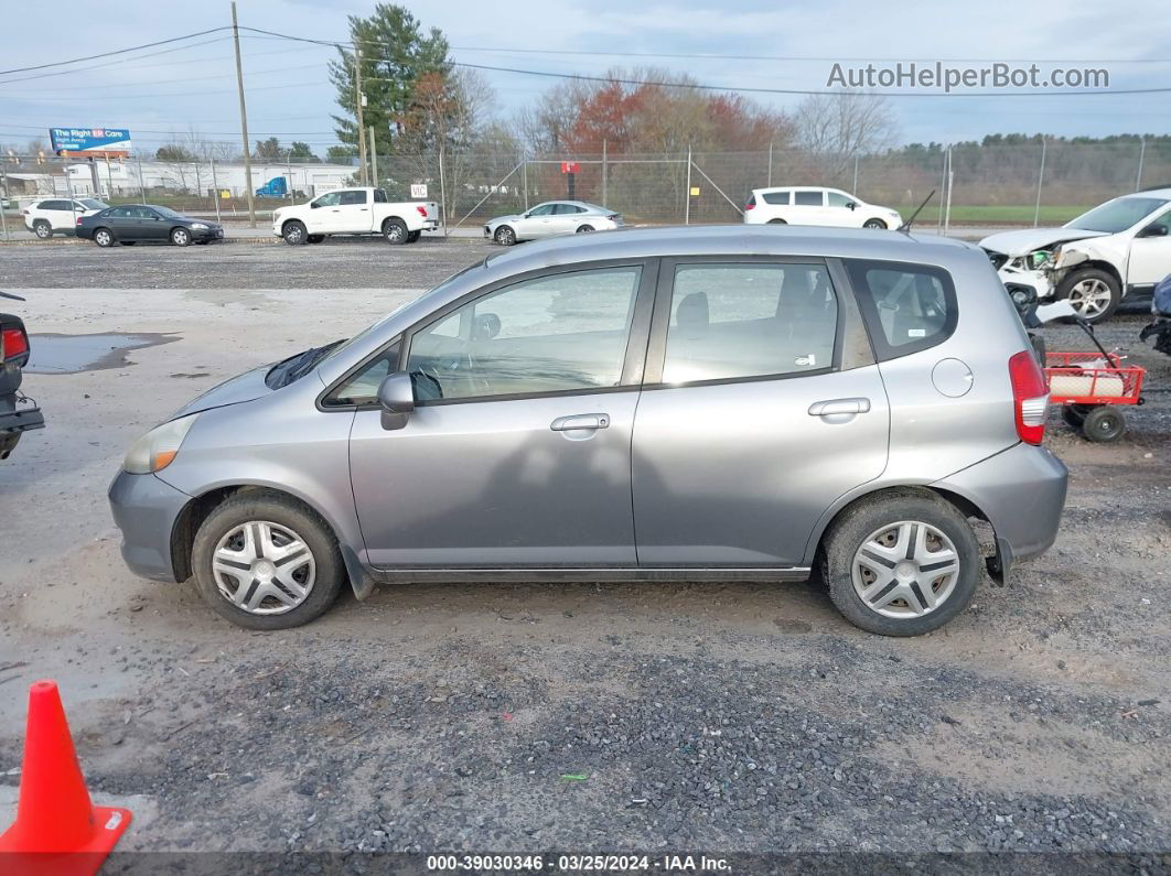 2008 Honda Fit Gray vin: JHMGD384X8S028026