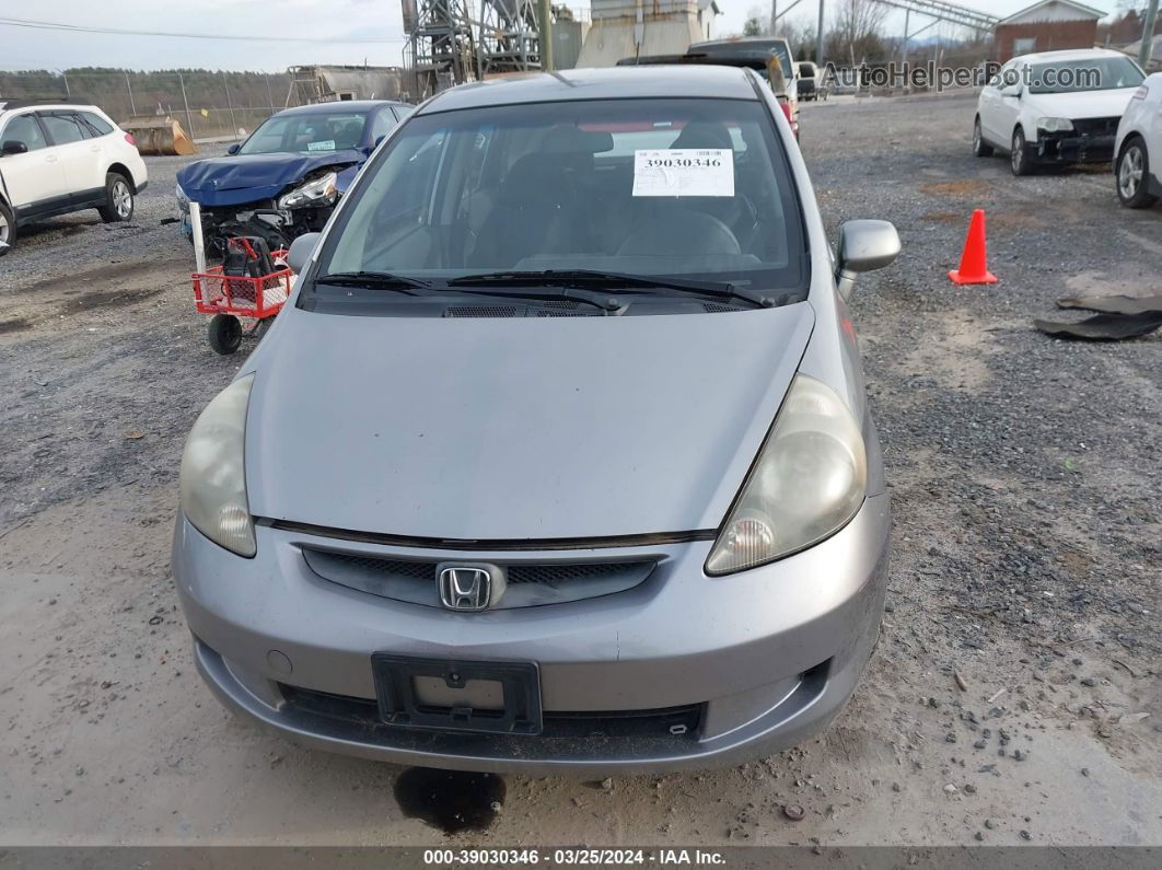 2008 Honda Fit Gray vin: JHMGD384X8S028026