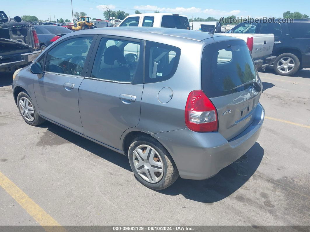 2008 Honda Fit   Silver vin: JHMGD384X8S047286