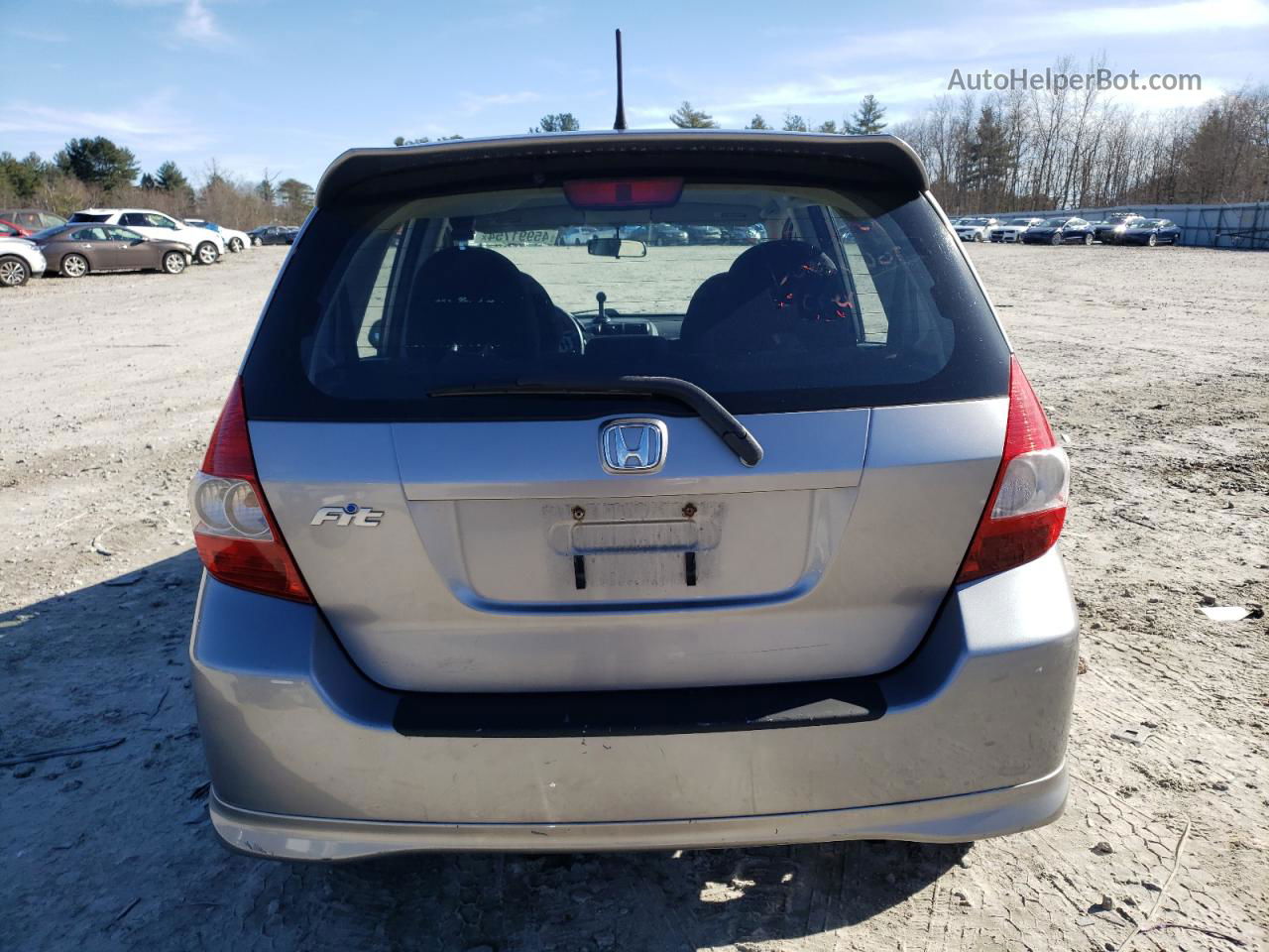 2008 Honda Fit Sport Silver vin: JHMGD38658S052932