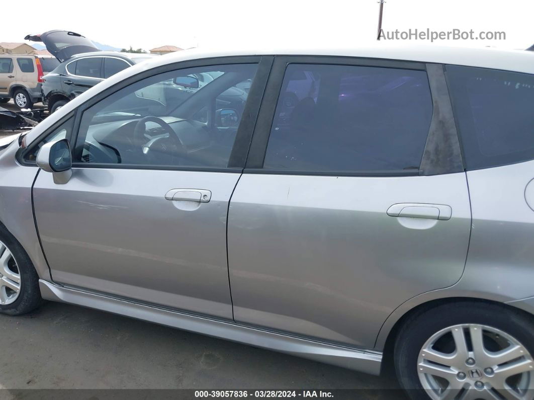 2008 Honda Fit Sport Silver vin: JHMGD38678S044556