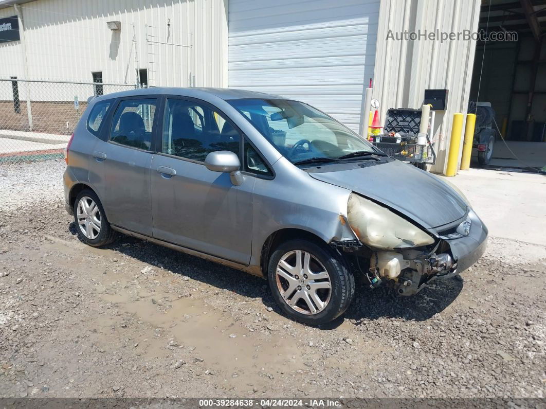 2008 Honda Fit Sport Silver vin: JHMGD38698S053016