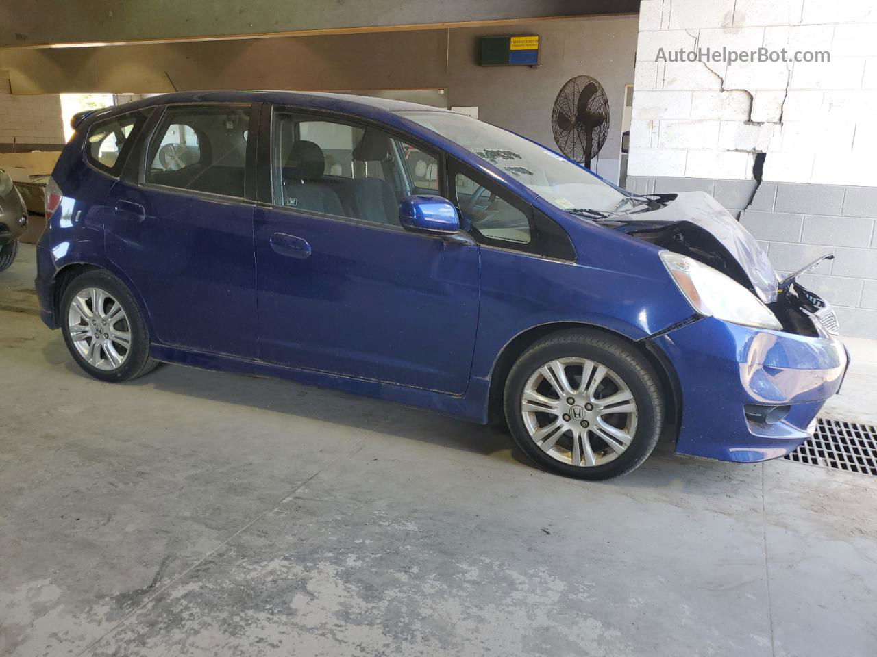 2009 Honda Fit Sport Blue vin: JHMGE87439S056182