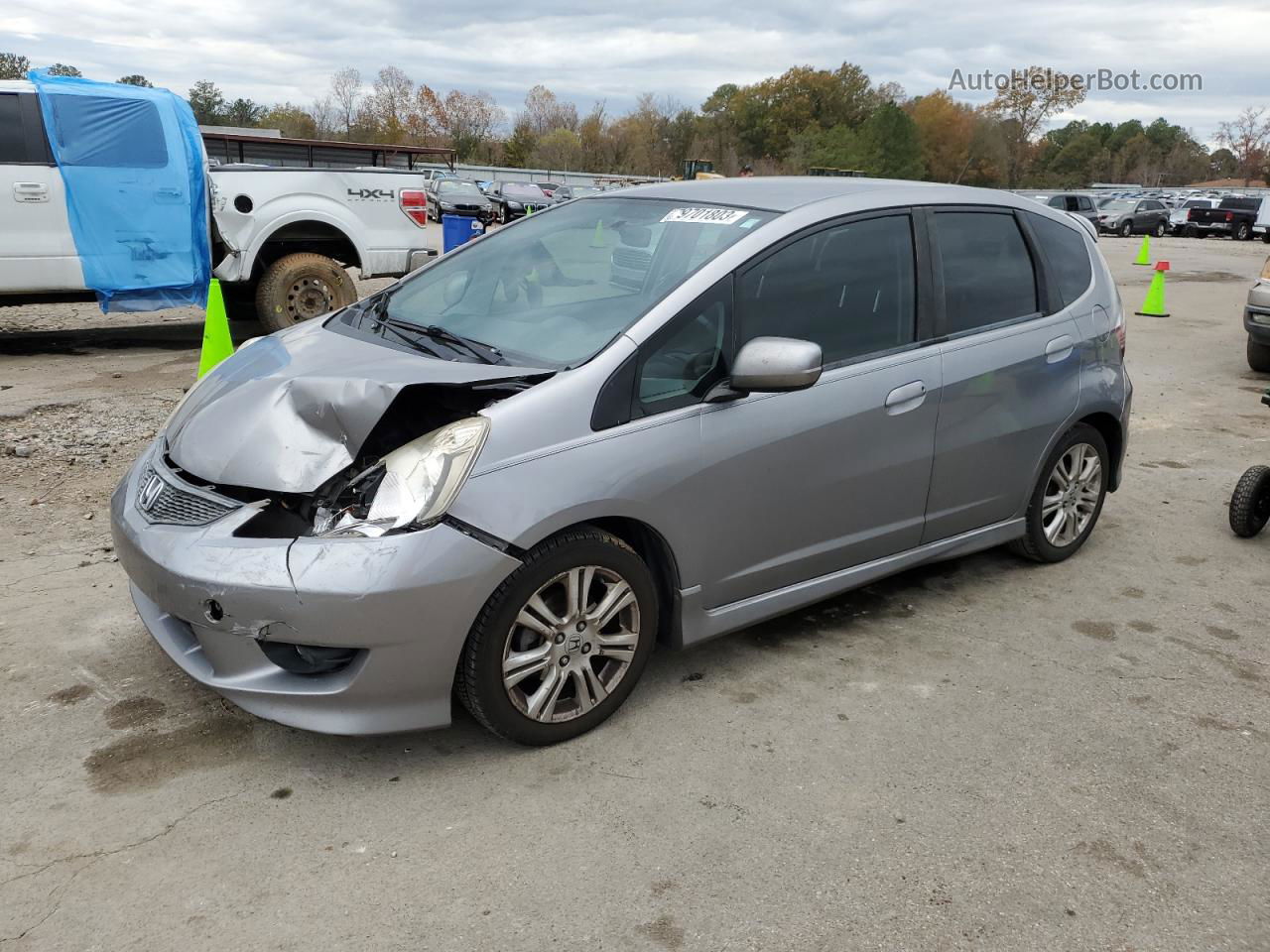 2009 Honda Fit Sport Silver vin: JHMGE87679S003647