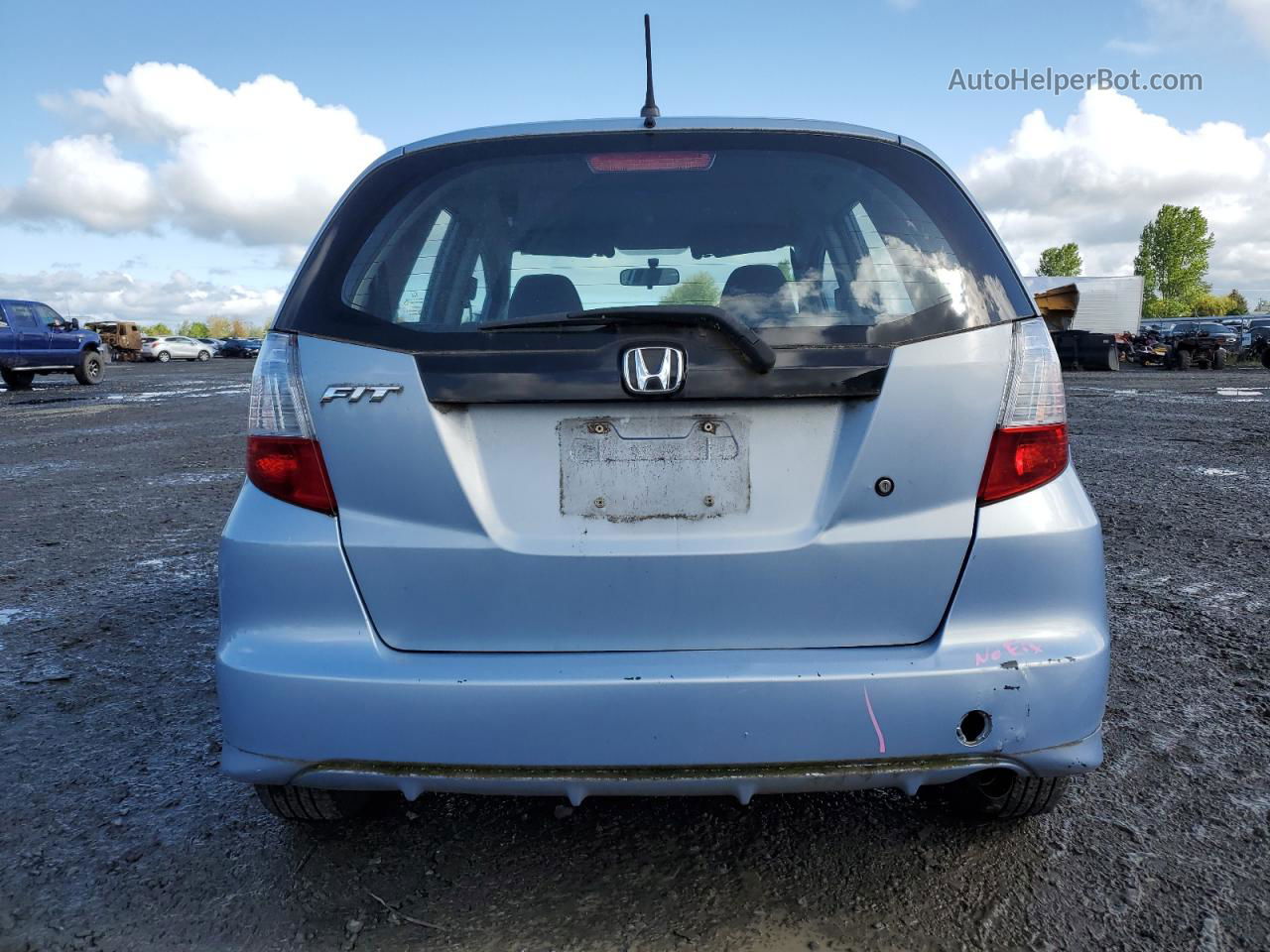 2009 Honda Fit  Teal vin: JHMGE88209S067086