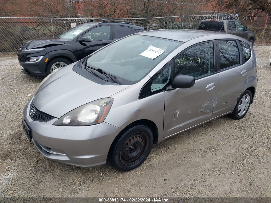 2009 Honda Fit   Silver vin: JHMGE88219S003090