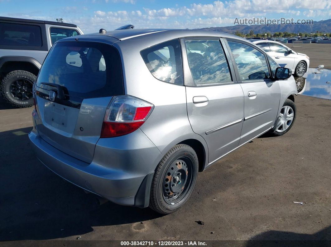 2009 Honda Fit   Silver vin: JHMGE88239C006566