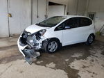 2009 Honda Fit  White vin: JHMGE88259C005421