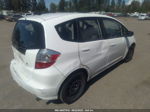 2009 Honda Fit   White vin: JHMGE88259S067150