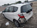 2009 Honda Fit   White vin: JHMGE88269S048378