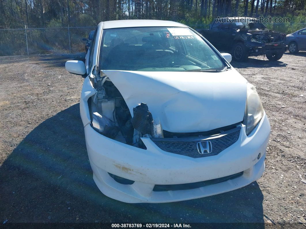 2009 Honda Fit Sport White vin: JHMGE88429S010017