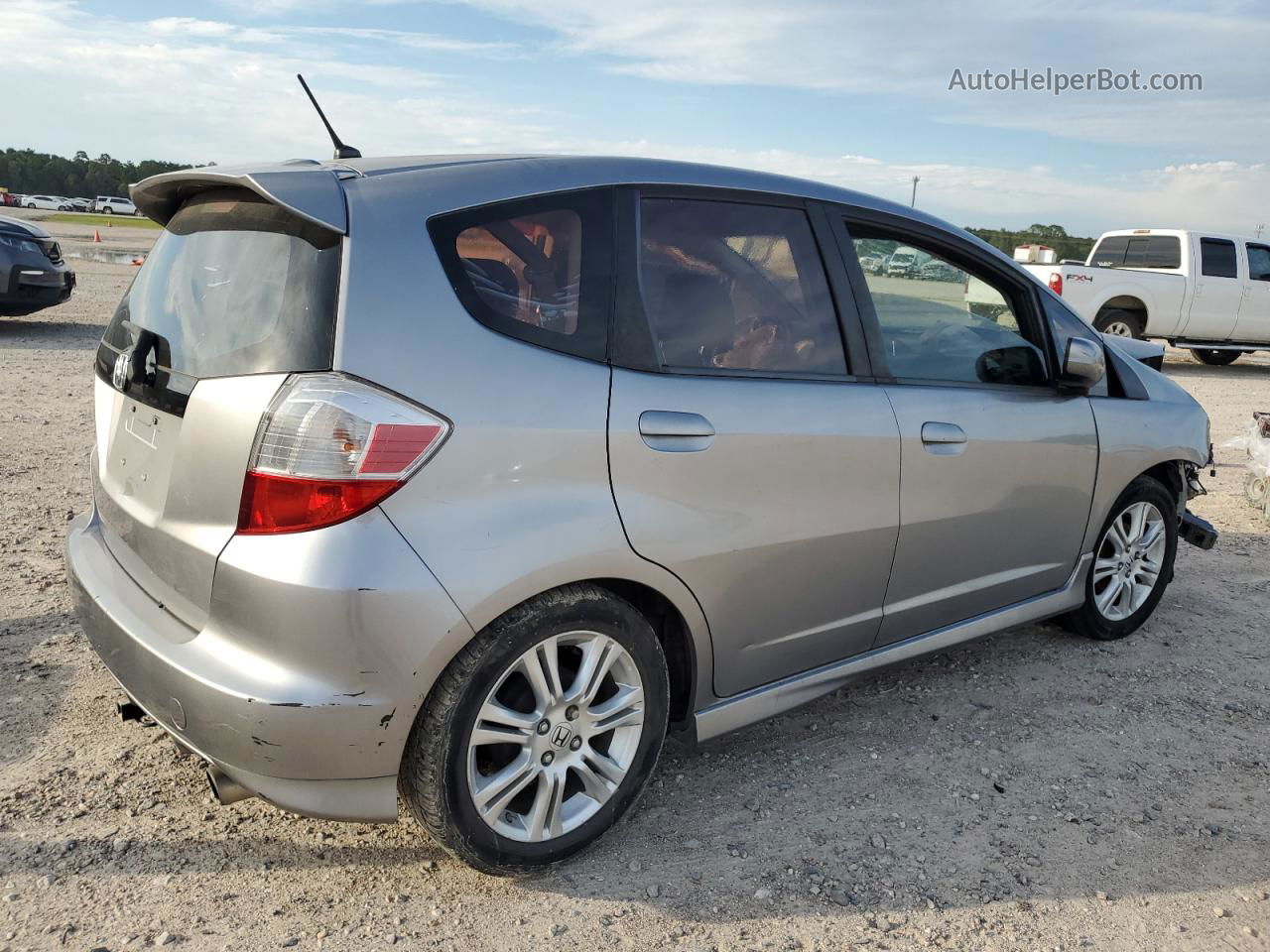 2009 Honda Fit Sport Silver vin: JHMGE88429S073201