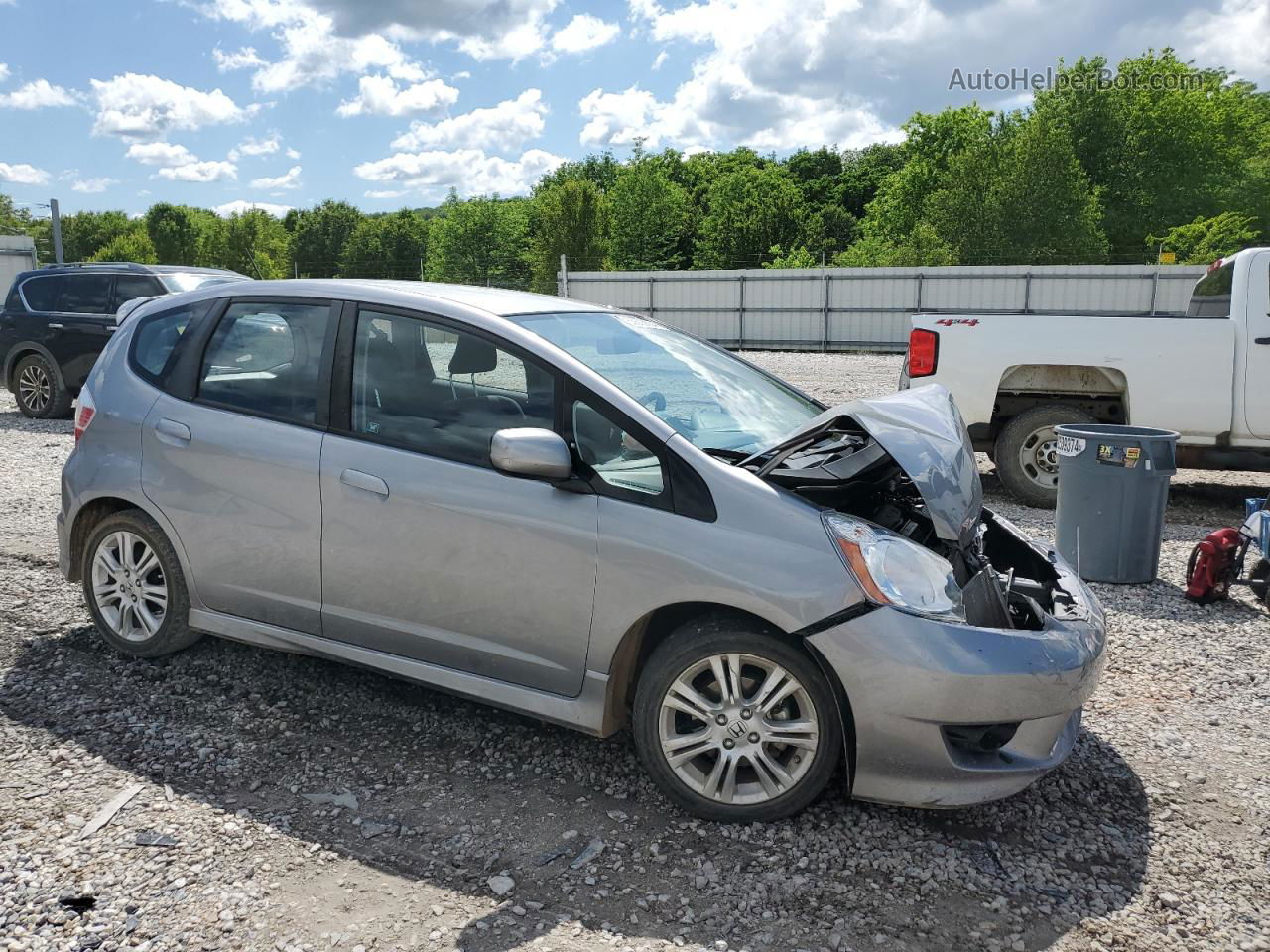 2009 Honda Fit Sport Silver vin: JHMGE88439S027246