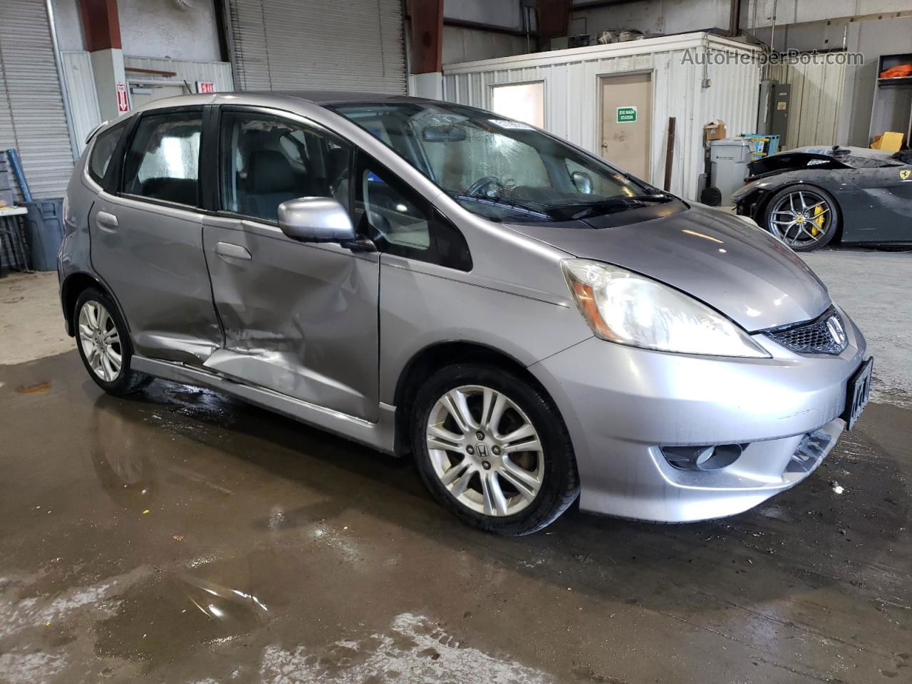 2009 Honda Fit Sport Silver vin: JHMGE88449S006048