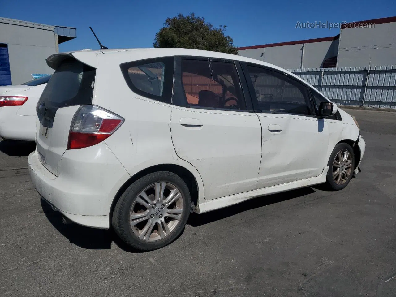 2009 Honda Fit Sport White vin: JHMGE88449S042922